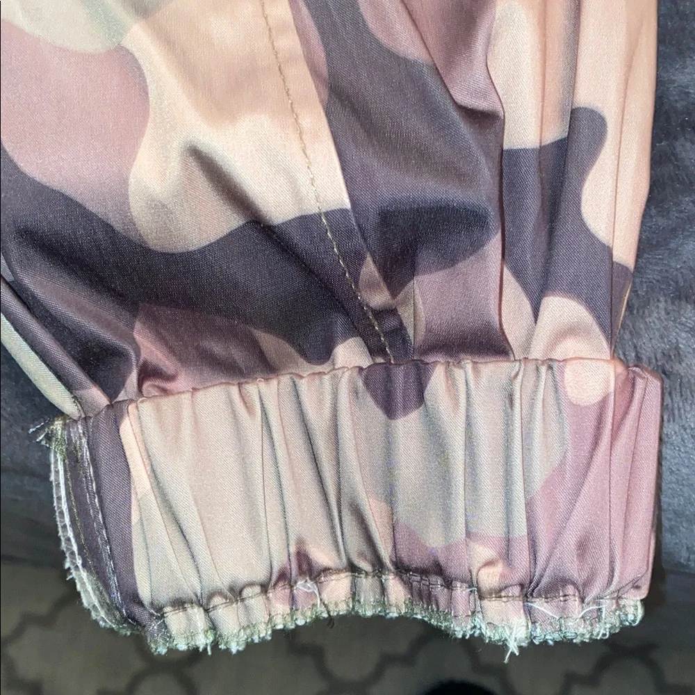 Zara camo cargo pants with belt - Picture 4 of 5